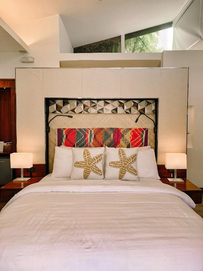 Banig Beach Resort El Nido Esterno foto